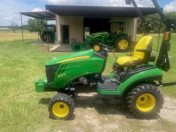 Image of John Deere 1025R Primary image