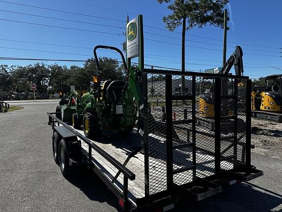 Image of John Deere 1025R equipment image 2