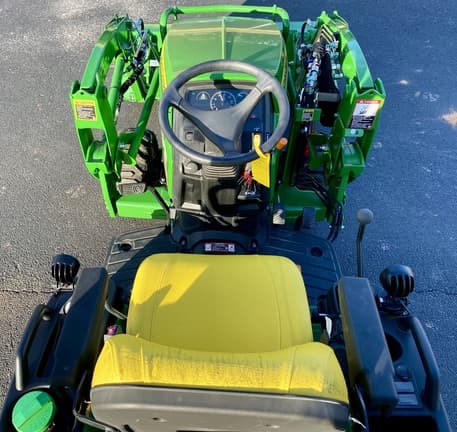 Image of John Deere 1025R equipment image 4