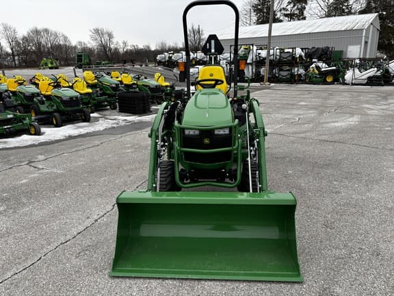 Image of John Deere 1025R equipment image 2