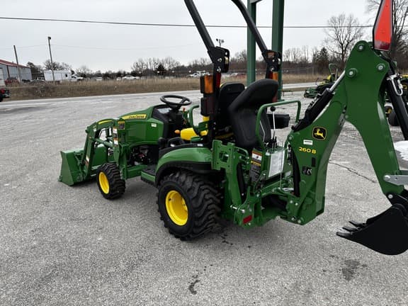Image of John Deere 1025R equipment image 4