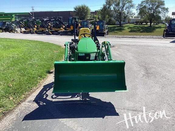 Image of John Deere 1025R equipment image 4