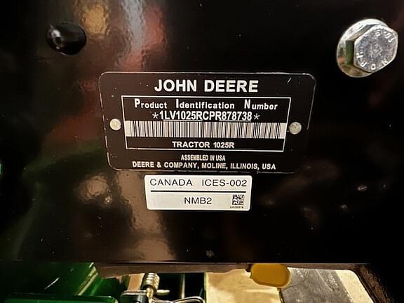 Image of John Deere 1025R Image 1