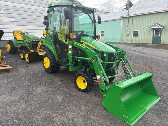 2024 John Deere 1025R Equipment Image0