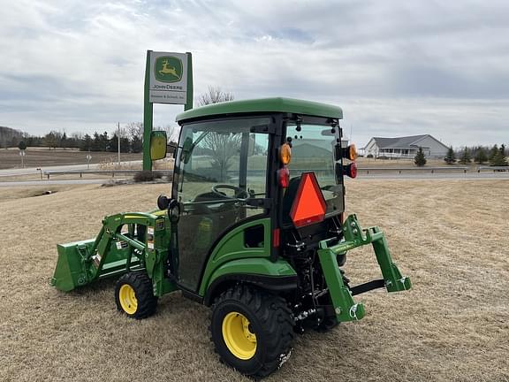 Image of John Deere 1025R equipment image 4