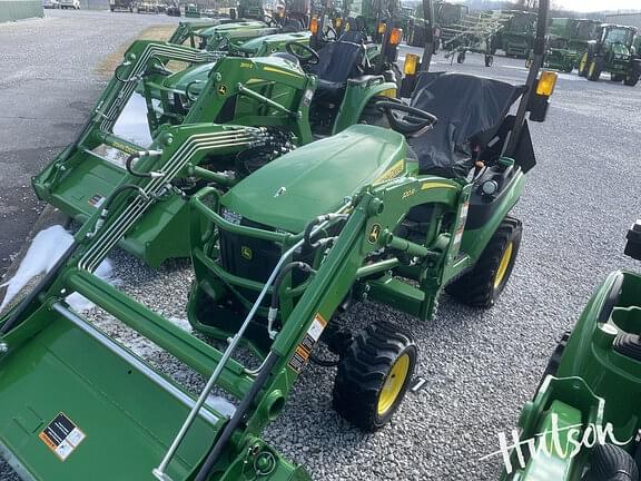 Image of John Deere 1025R equipment image 3