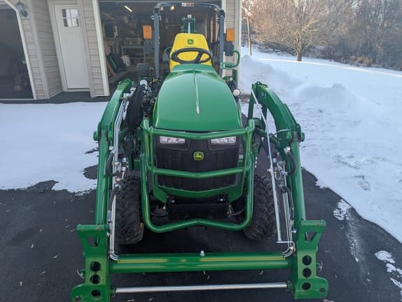 Image of John Deere 1025R equipment image 3
