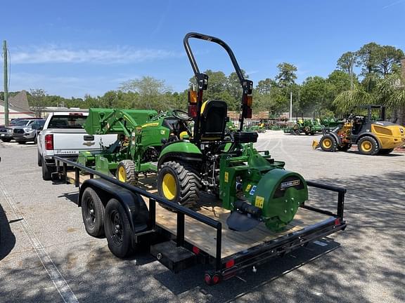 Image of John Deere 1025R equipment image 4