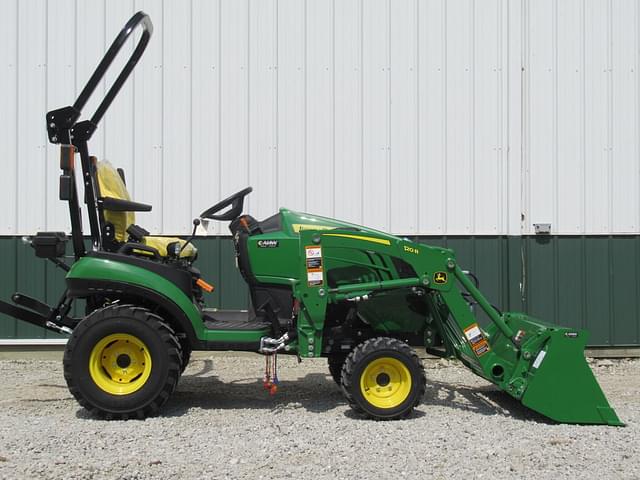 Image of John Deere 1025R equipment image 2