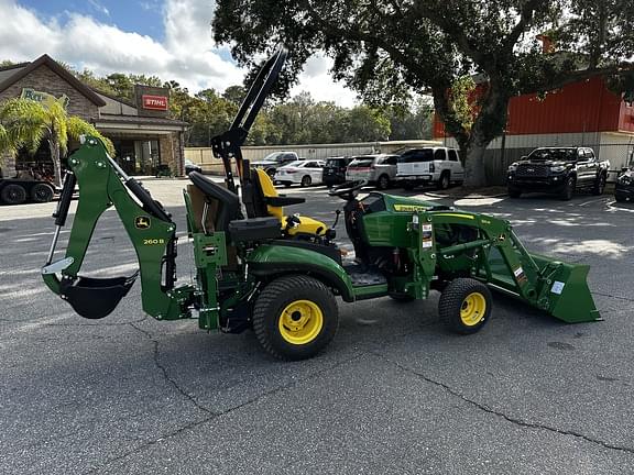 Image of John Deere 1025R equipment image 4