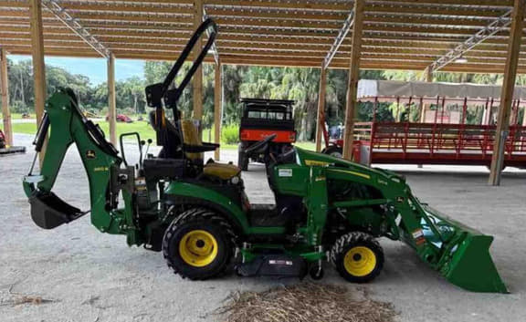 Image of John Deere 1025R equipment image 2