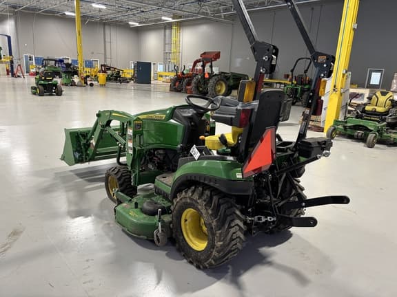 Image of John Deere 1025R equipment image 4