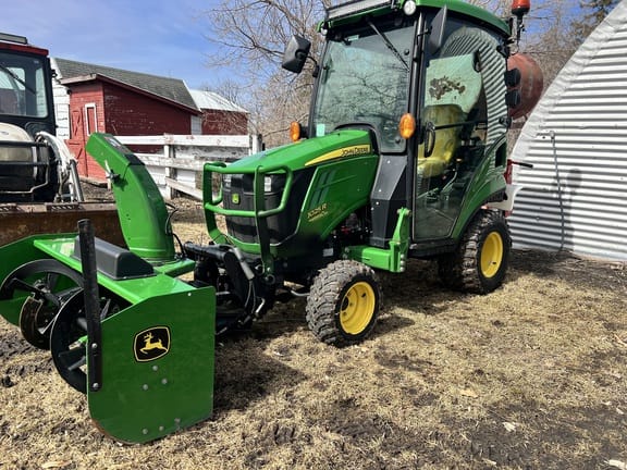 2024 John Deere 1025R Equipment Image0