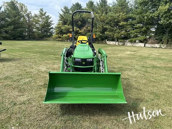 Image of John Deere 1025R equipment image 1