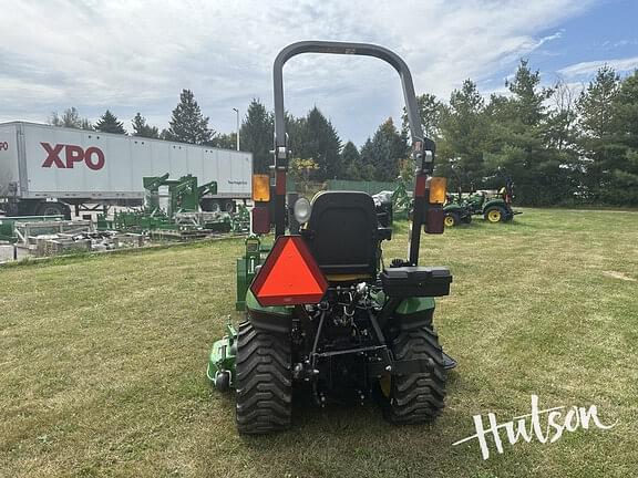 Image of John Deere 1025R equipment image 3