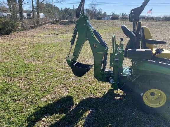 Image of John Deere 1025R equipment image 3