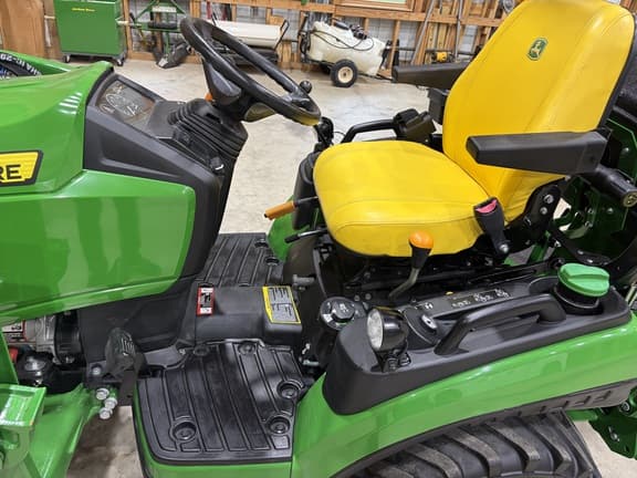 Image of John Deere 1025R equipment image 1