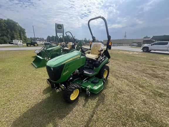 Image of John Deere 1025R equipment image 1