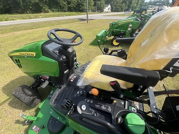 Image of John Deere 1025R equipment image 4