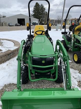 Image of John Deere 1025R equipment image 2