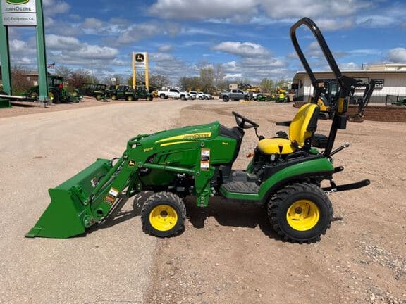 Image of John Deere 1025R equipment image 1