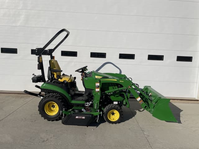 Image of John Deere 1025R equipment image 4