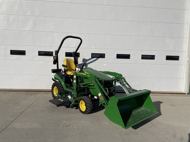 Image of John Deere 1025R equipment image 2