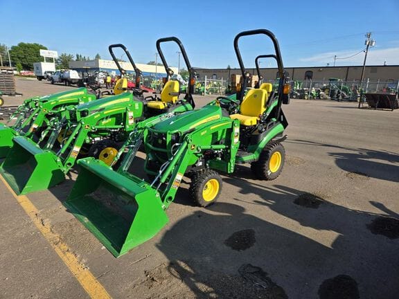 2024 John Deere 1025R Equipment Image0