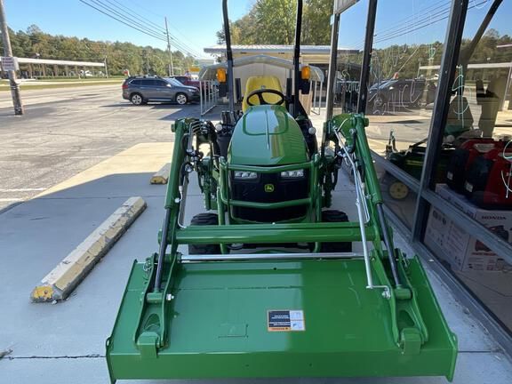 2024 John Deere 1025R Equipment Image0