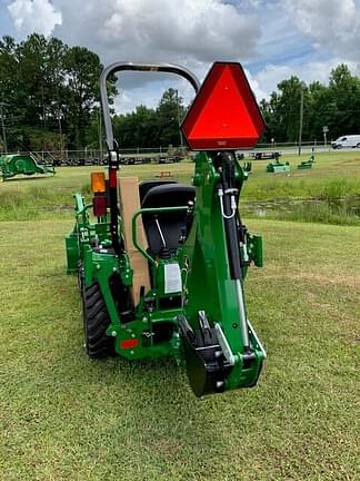 Image of John Deere 1025R equipment image 3