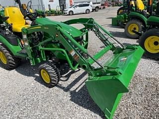 Image of John Deere 1025R equipment image 2