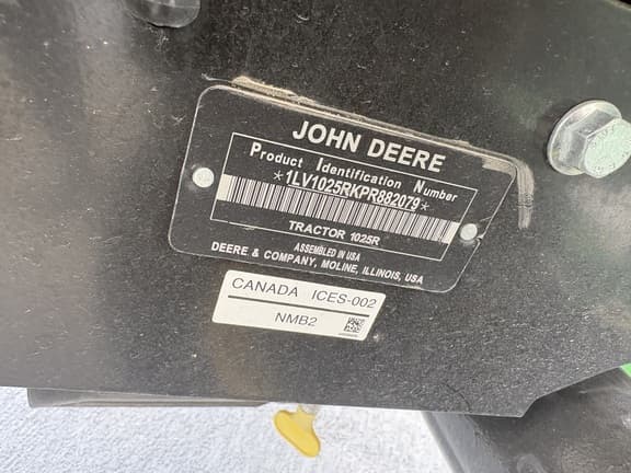 Image of John Deere 1025R equipment image 2