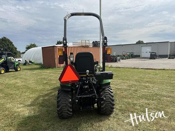 Image of John Deere 1025R equipment image 2