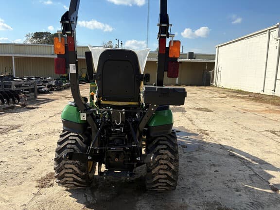 Image of John Deere 1025R equipment image 4