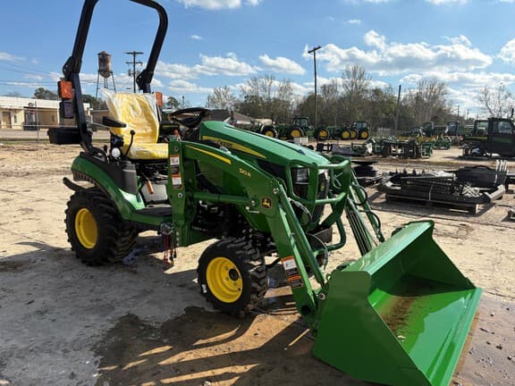 Image of John Deere 1025R equipment image 1