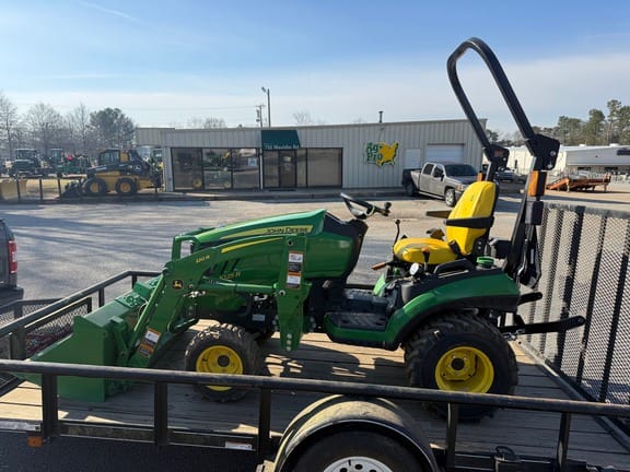 2024 John Deere 1025R Equipment Image0