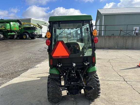 Image of John Deere 1025R equipment image 3