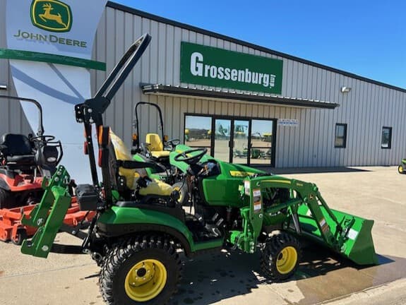 Image of John Deere 1025R equipment image 1