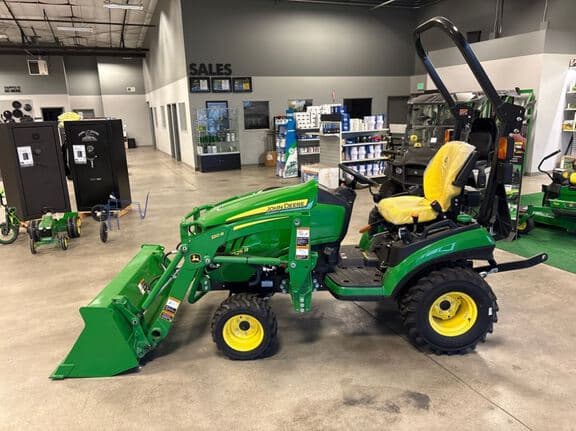 Image of John Deere 1025R equipment image 1