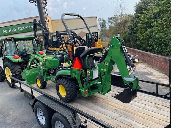 Image of John Deere 1025R equipment image 4