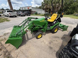 2024 John Deere 1025R Equipment Image0