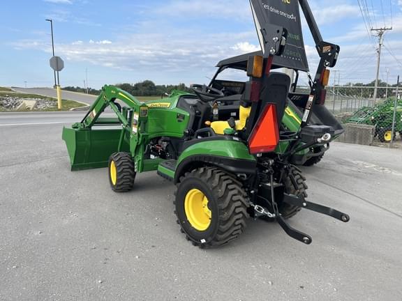 Image of John Deere 1025R equipment image 1