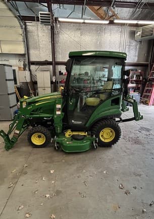 Image of John Deere 1025R equipment image 2