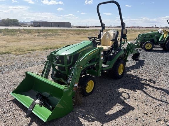 Image of John Deere 1025R equipment image 1