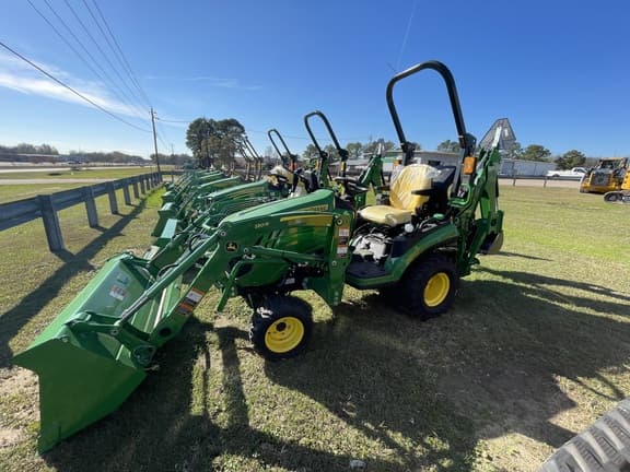 Image of John Deere 1025R equipment image 3