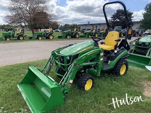 Image of John Deere 1025R equipment image 3