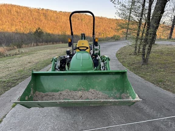 Image of John Deere 1025R equipment image 2