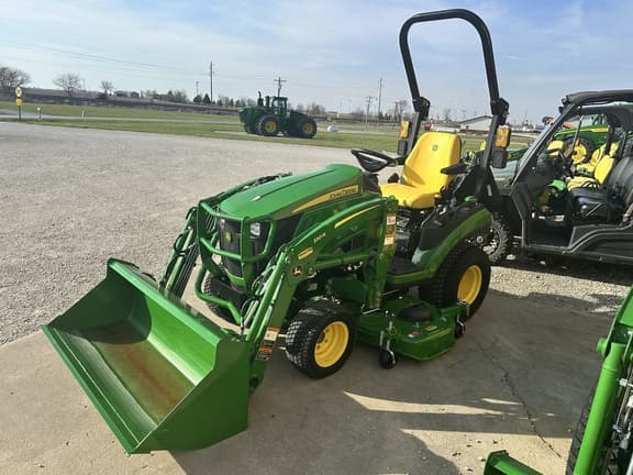 Image of John Deere 1025R equipment image 2