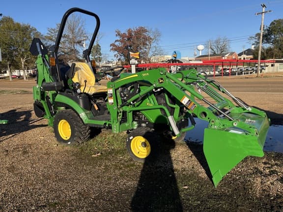 Image of John Deere 1025R equipment image 2