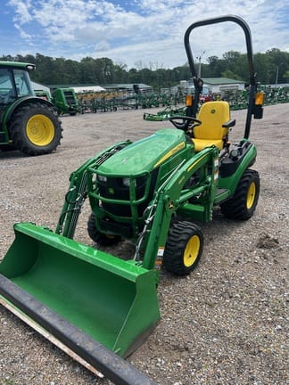 2024 John Deere 1025R Equipment Image0